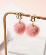 ✽現貨✽韓系✽925純銀·粉嫩毛球耳環